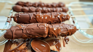 Schoko-Fruchtspieße wie vom Weihnachtsmarkt